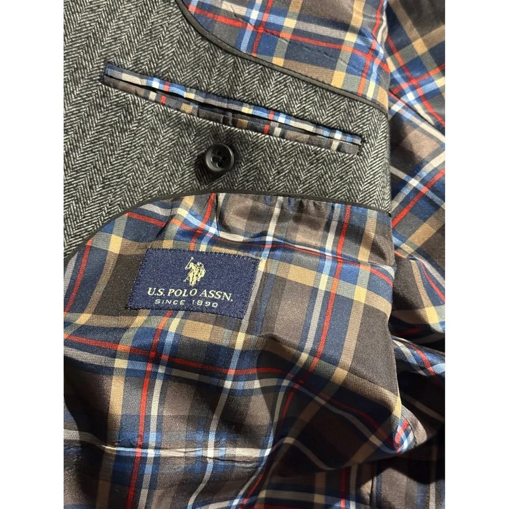 US Polo Assn Mens Grey Herringbone Blazer Elbow Patch Plaid Lining GLE4017J